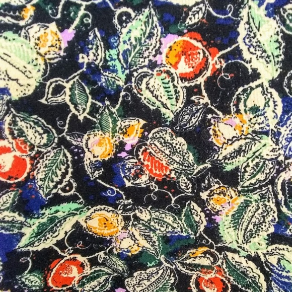 New Without Tags LuLaRoe Women's Short Sleeve Graphic Top X-Small - Picture 2 of 6